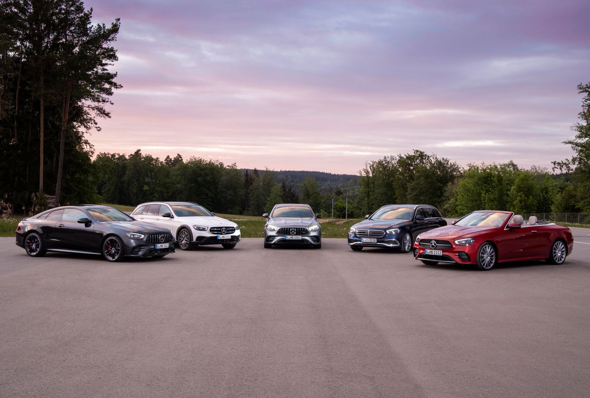 DaimlerTruck's tweet photo. The family is now complete: today, we added four more dream cars to our #EClass portfolio. https://t.co/fMtHtNufJ3
