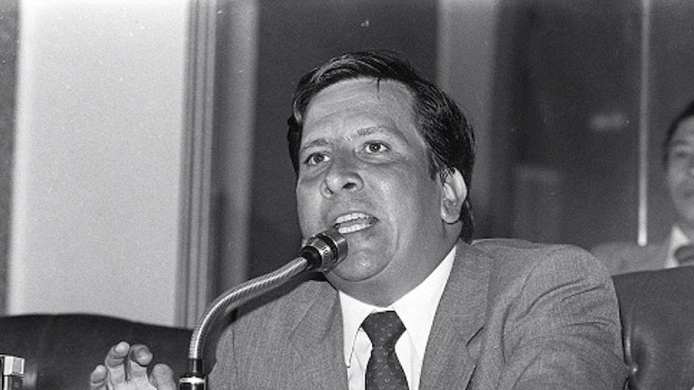 L'assassinat de l'avocat et ministre de la Justice colombien Rodrigo Lara Bonilla le 30 avril 1984 par les hommes du Cartel de Medellin n'a pas empêché la chute de Pablo Escobar. 
Certains processus sont irréversibles.
L'histoire est un éternel recommencement. 
#RDC