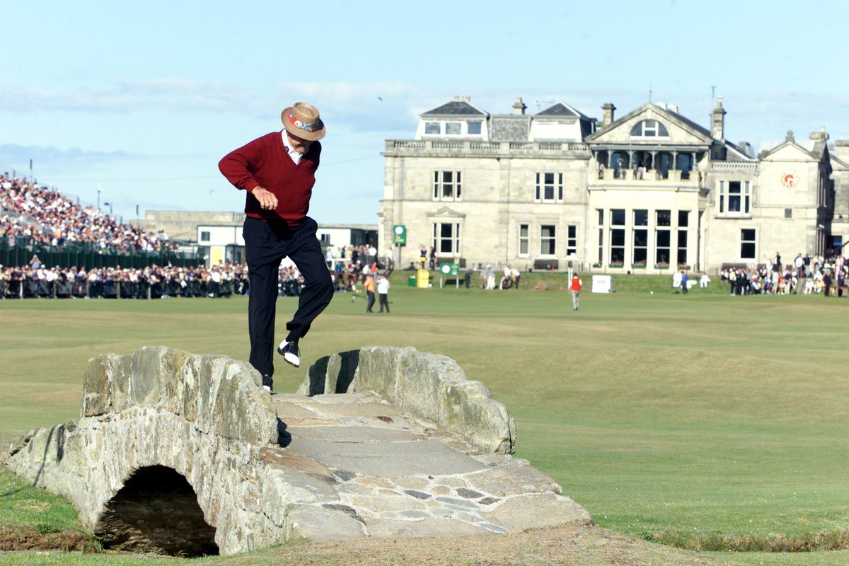 TheOpen's tweet photo. Slammin Sam Dancing on the Swilcan Bridge during the Champions Challenge in 2000 🕺🏆 https://t.co/03QIo1dDOr