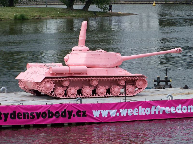 5 For example, an artist in Prague named David Černy painted the Soviet Tank Memorial pink in 1991. He also affixed a rude gesture in papier-mâché to the top. Adding further insult to injury, he paid to have a barge tow it to the Czech Republic Parliament building.