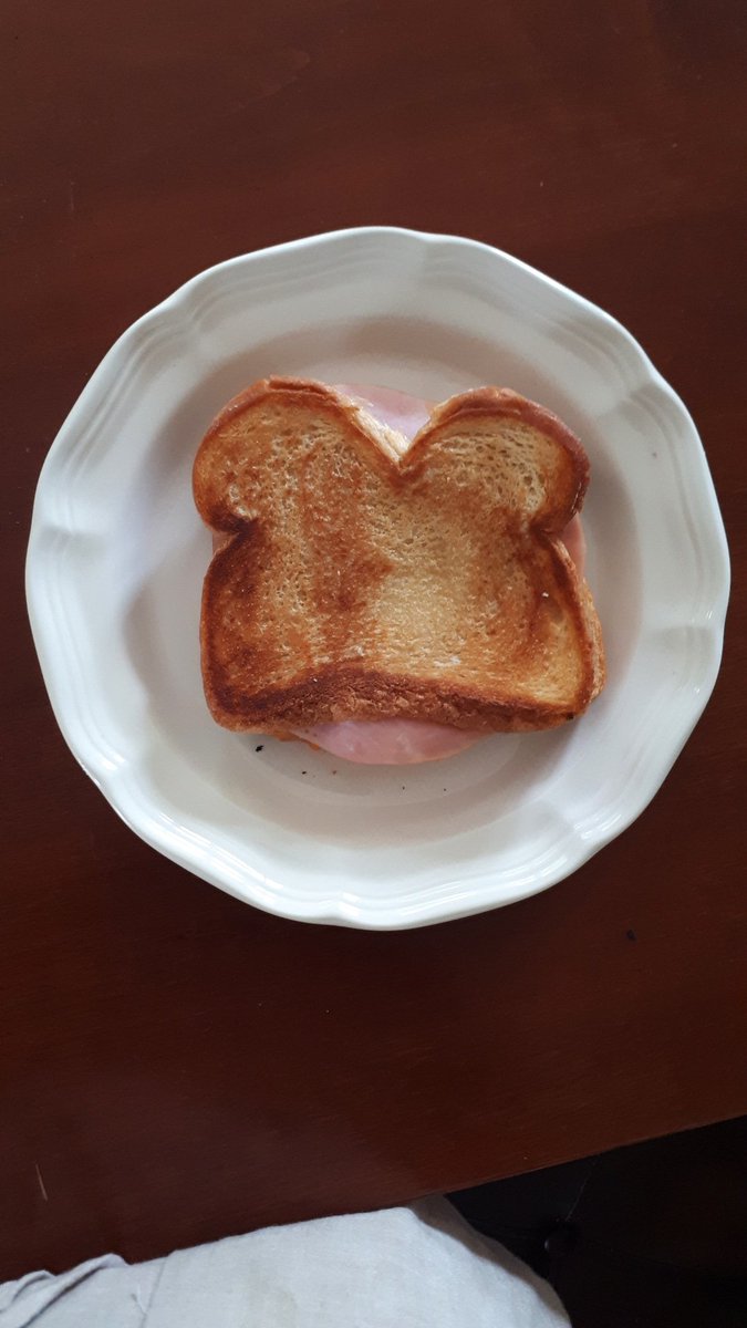 KWFoodDiaries tweet media