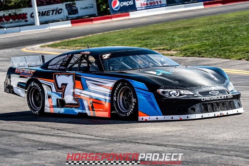 DillonHuffines's tweet photo. We took our pro late models to Meridian Speedway last weekend to race with the super late models. In my first ever late model race I ended up with a 11th place finish in the lead lap against some of the best in the west! https://t.co/bX6Qn41uoF