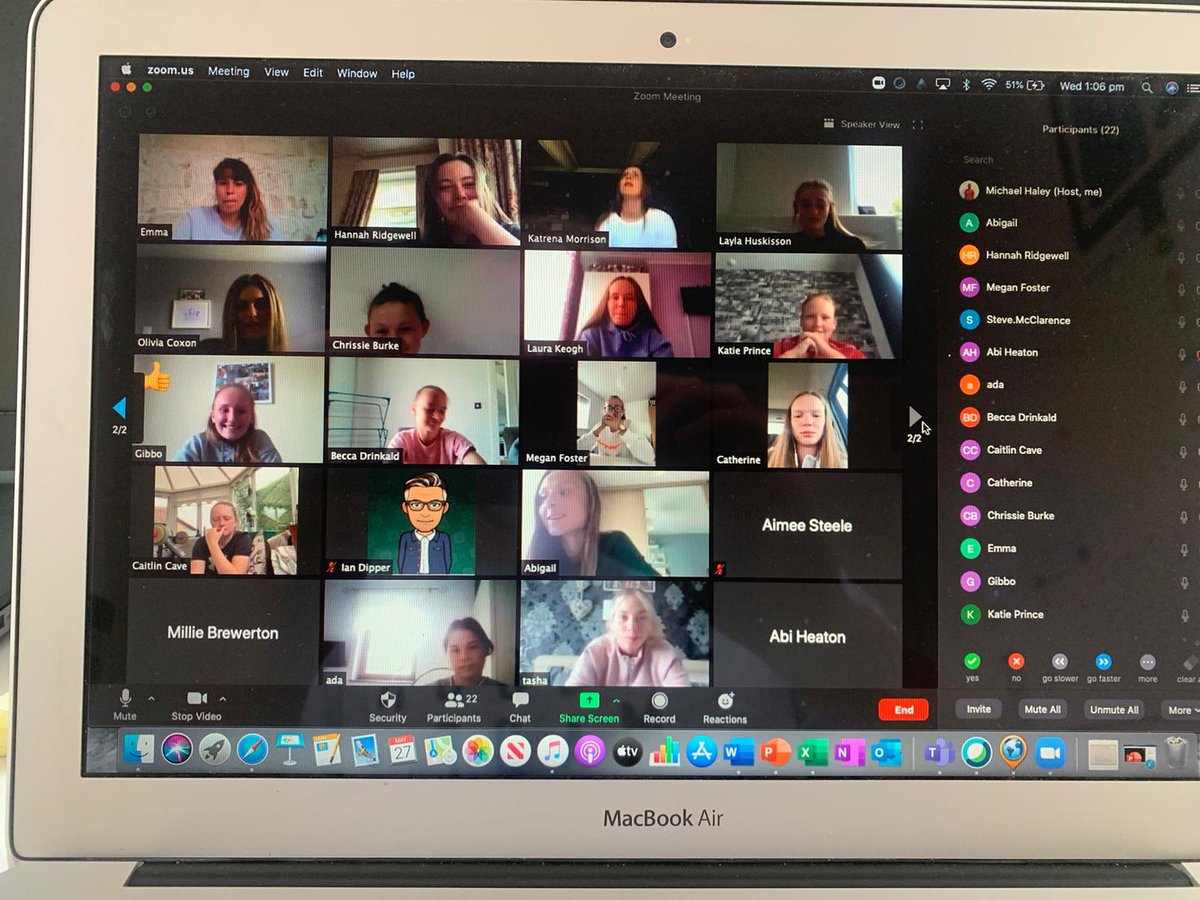 FoLScholars's tweet photo. Excellent first Keep In Touch Event for our Women’s squad with 24 players in attendance! We are going to make this a regular meeting leading up to Preseason covering topics such as Education & Training Program, Games Program & Standards & Expectations
#WinnersDoExtra https://t.co/0twZIWcZhw