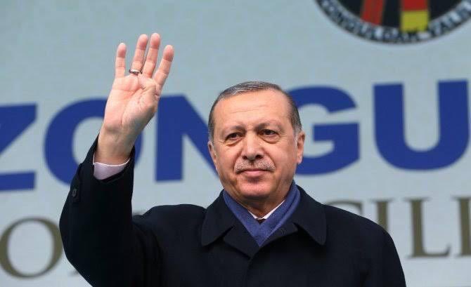sbldlby58's tweet photo. Cumhuriyet'imizin ilk şehri, Emeğin Baş Kenti  Zonguldak'tan Ak Sevda'ya gönül vermiş dostlara selam olsun..#VeZonguldAK #MilliHesaplar 🇹🇷 https://t.co/LurHzS1UGE