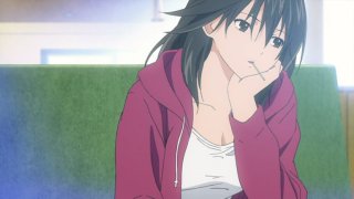 初恋限定。 トレーディングカード 山本岬(田中理恵さん)箔押しサインカード 本日5月28日は初恋限定。より山本岬の誕生日です。 声優さんは田中