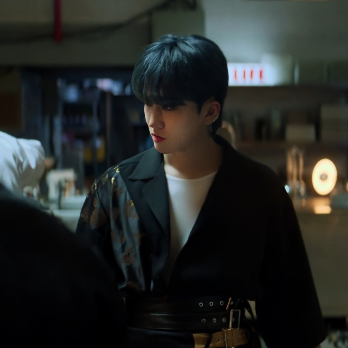 Photos from the trailer since i couldn't help it,, <3A thread; #StrayKids  #스트레이키즈 #GO生  #GOLIVE #StrayKidsComeback #YouMakeStrayKidsStay