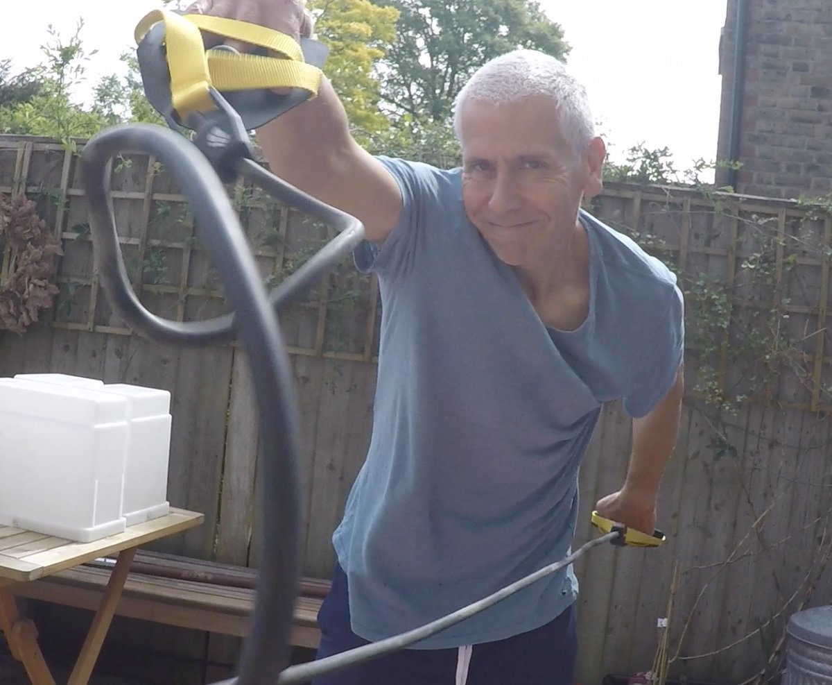 Week ten of virtual swimming and our athletes are making progress. Ian says, "I’m really enjoying the sessions and definitely feel like I’m making progress. It’s great to be able to keep up the swimming, but even better to be able to focus on range and flexibility."