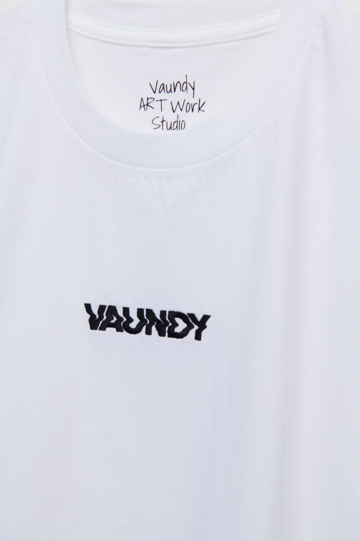 商品詳細ページ | Vaundy ONLINE STORE | Logo T-Shirts [Yellow]