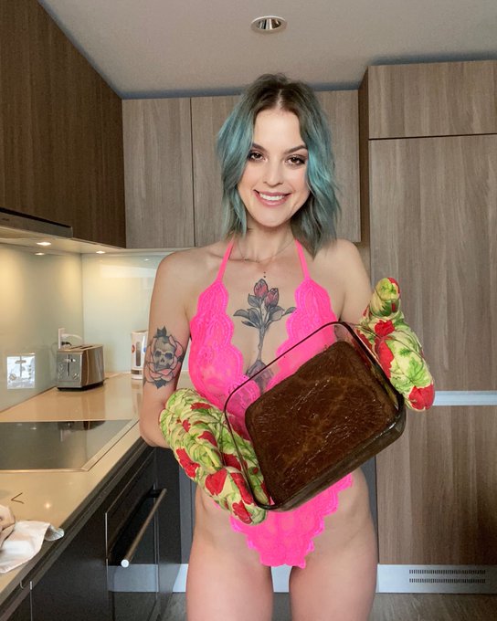 i&rsquo;m so excited for you guys to see my youtube video this week! it&rsquo;s filmed with my new camera! it&rsquo;s called<a href="/tag/lingerie"class="tags"><span>#lingerie</span></a><a href="/tag/sexy"class="tags"><span>#sexy</span></a><a href="/tag/youtube"class="tags"><span>#youtube</span></a><a href="/tag/baked"class="tags"><span>#baked</span></a><a href="/tag/cooking"class="tags"><span>#cooking</span></a><a href="/tag/onl"class="tags"><span>#onl</span></a>