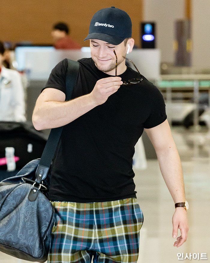 I love you four, even when you wear your pajamas on the plane