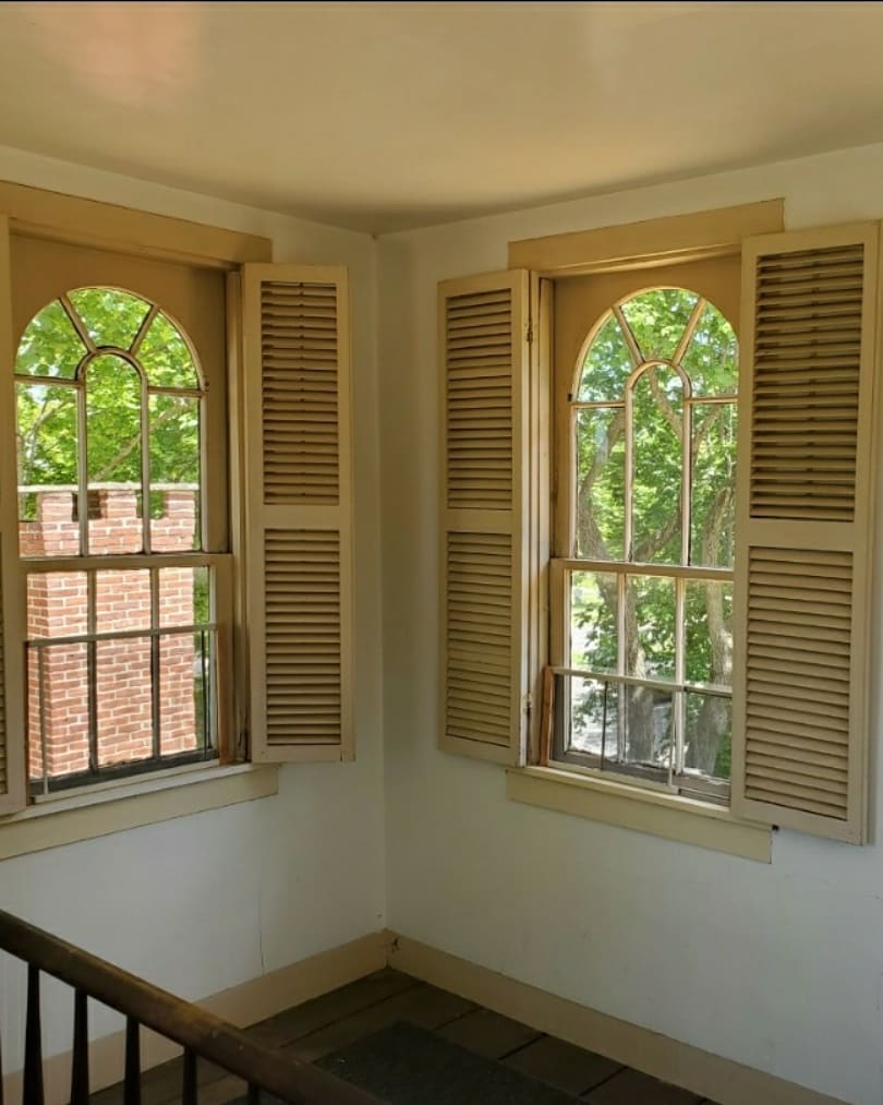 wethhist's tweet photo. May is #VirtualPreservationMonth! Today we are sharing a view rarely seen by the public—the #belvedere of the Hurlbut-Dunham House! The 2015 #restoration of the belvedere was funded by the 1772 Foundation &amp; the Farmington Bank Community Foundation. #preservation #Wethersfield https://t.co/ppXdjcmi0O