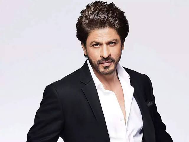 SRK & LMHWhen the political climate between the two countries is rife with tension, a titular Indian King invites a Korean Prince to his home for peace talks. Amidst oppression from every side, political warfare, and negative press, the two forge a friendship.