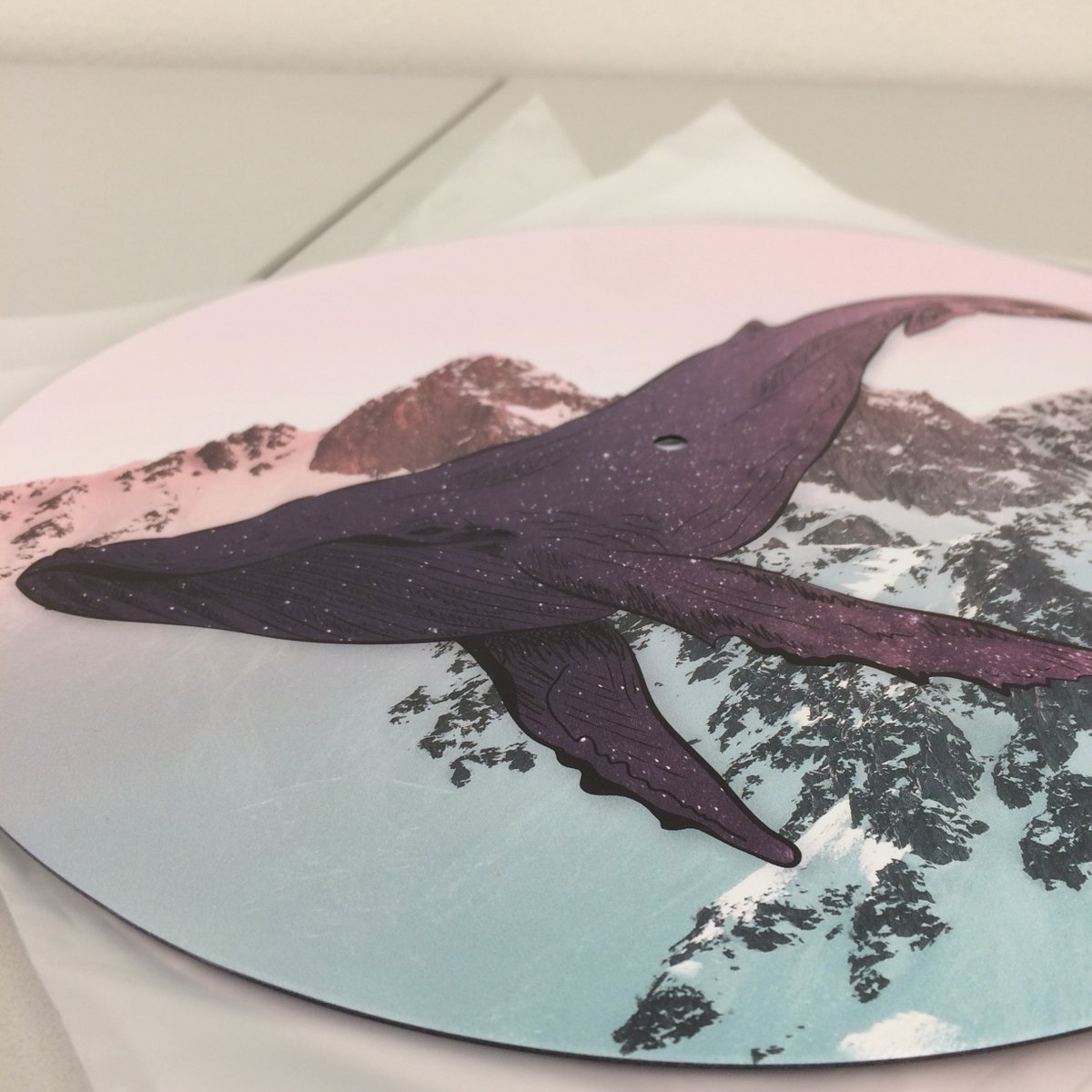 xvinylx's tweet photo. UV print on a non-playing B-side of a vinyl record.

Too long for a 7" but too short for a full LP ? Let's go with some eye candy for the blank B-side!

#xvinylx #vinyl #vinylrecords https://t.co/t9auFzs9JP