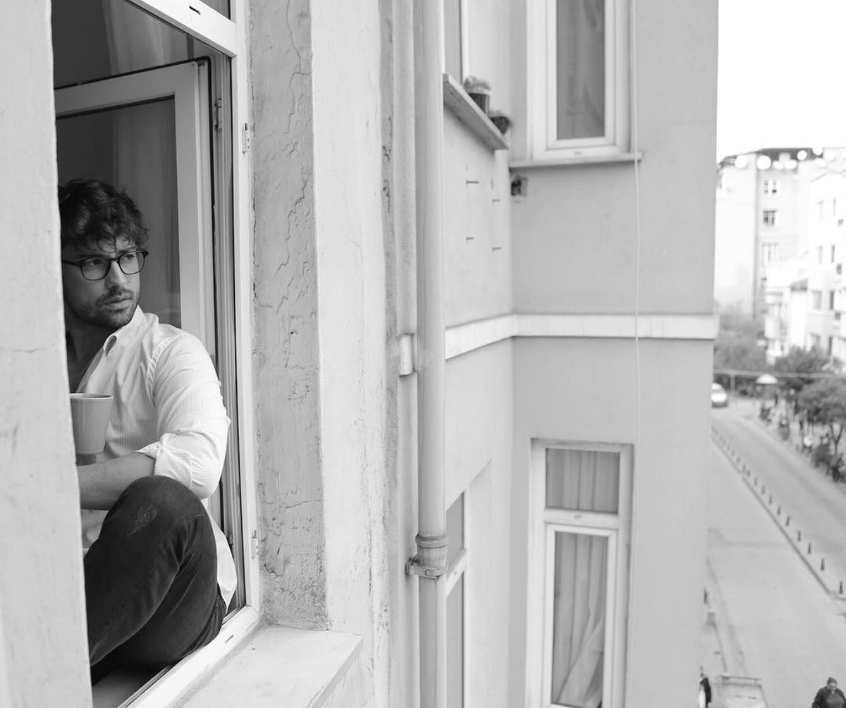 ANEtkinlik's tweet photo. 🤍🖤

#AlpNavruz AlpNavruz 
#SerhatDemirkan SerhatDemirkan 
#Zümser Zümser 
#Zümrüdüanka Zümrüdüanka https://t.co/csXKzuPTv7