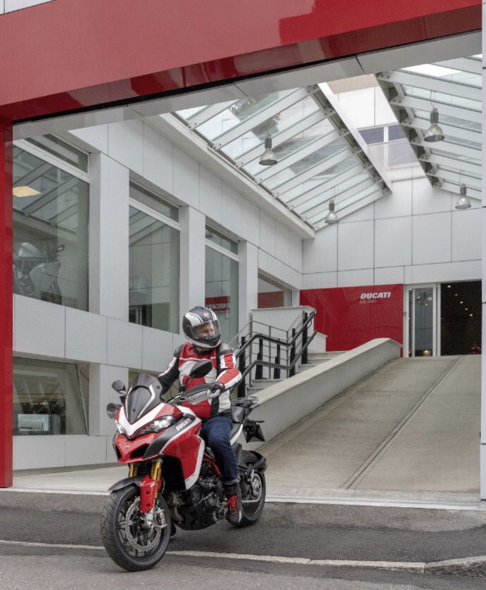 MexicoDucati's tweet photo. ¡Prepara tu moto para tu próxima aventura! Agenda tu cita de servicio con tu concesionario y conoce acerca de Ducati Delivers: https://t.co/pNxVtAjeyW
#DucatiService #DucatiMx https://t.co/eDA38p6gfD