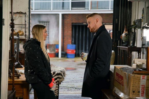 garywindass11's tweet photo. @KellyNeelan @KellyNeelan_x https://t.co/wCP73GDz5r
