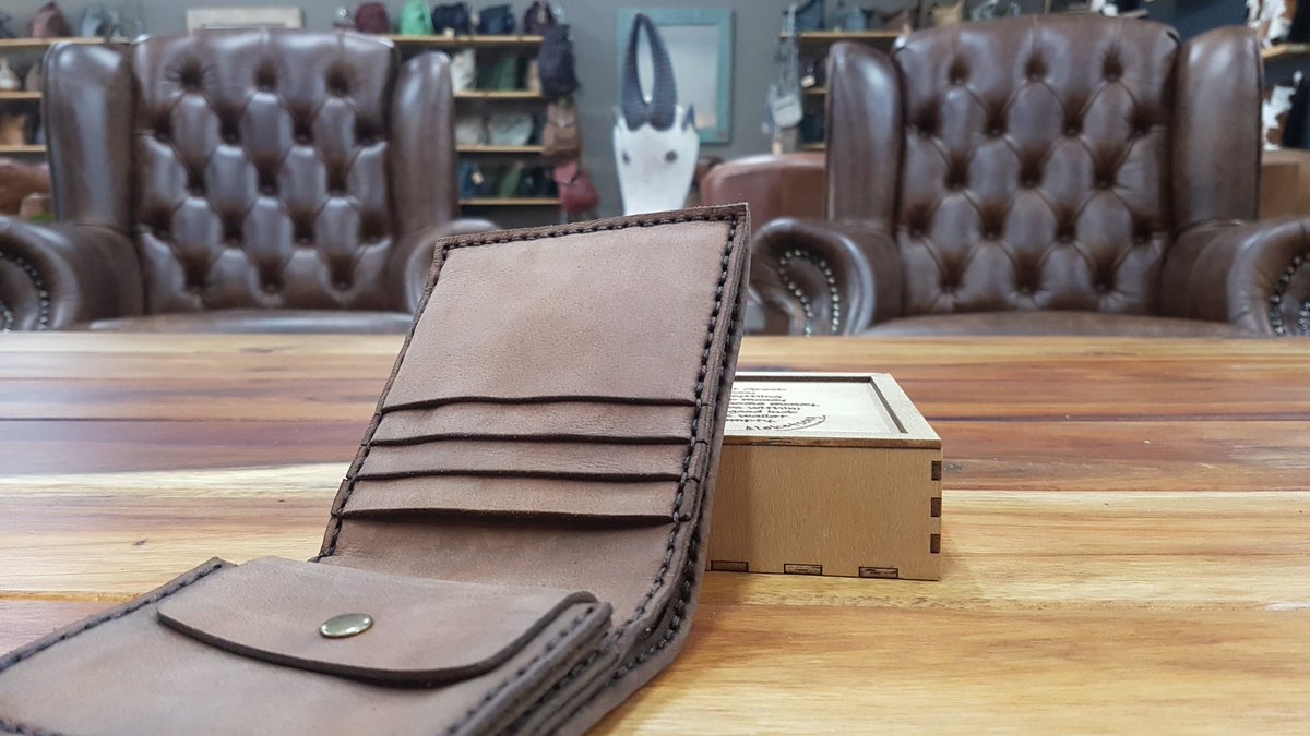 WIN WIN WIN!!!
Win a genuine leather wallet worth R500 !!!
All you have to do is RETWEET this post, LIKE it and then FOLLOW my account!!!
Winner will be announced Sunday 31 May 2020 !! 
Free delivery nationwide!!