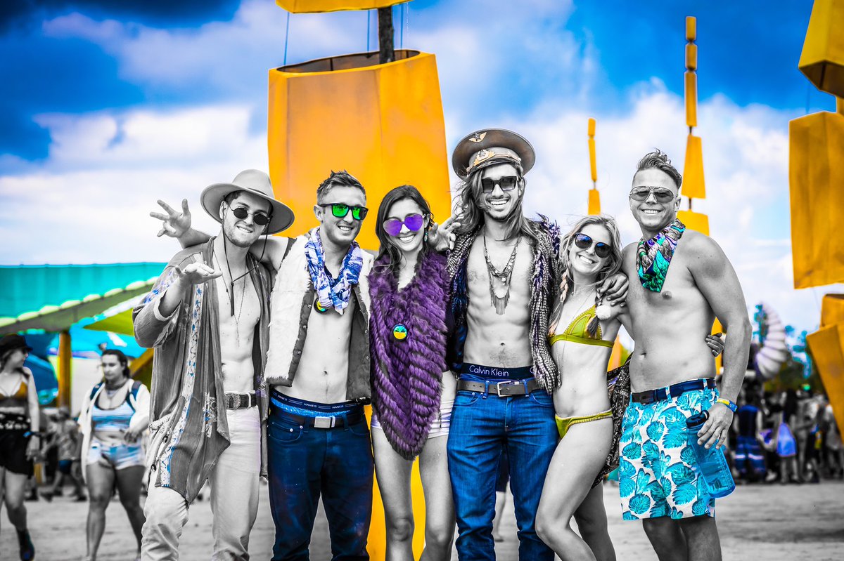 LIBfestival's tweet photo. You can now rewatch all 3 days of the #DGTLLIB stream on our Twitch profile! ⚡️ https://t.co/n7dVcbvDLt https://t.co/zr1K7Irfcq