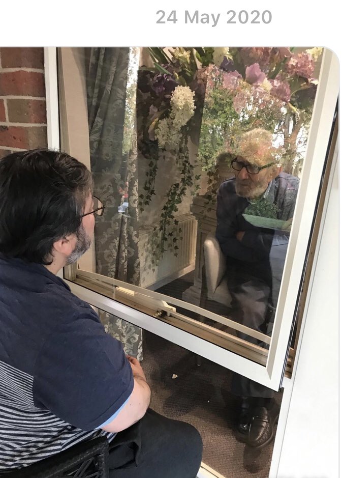 KerryTsolakis's tweet photo. #Μelbourne during #CoronaVirus Myfriend Harry Shiamaris one of the leaders of the #CypriotCommunity for decades now in a nursing home talking with his son Tassos through the window. He is wondering why his son cannot come in @OrderOfAHEPA  #diaspora #OverseasCypriots #repatriated https://t.co/aGTW3XN47L