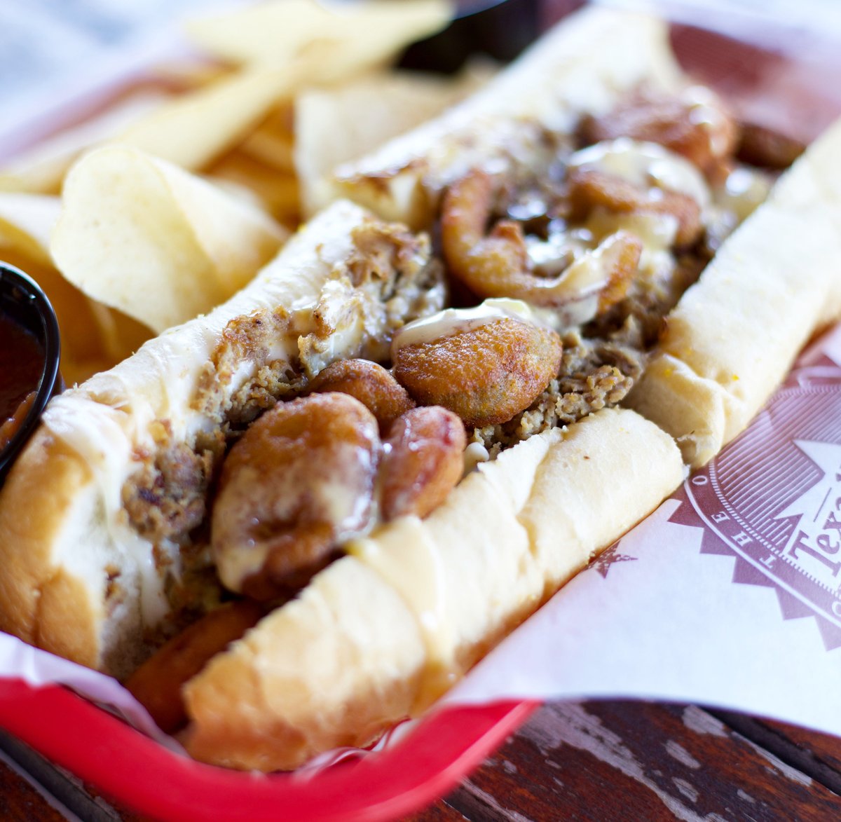 Can we make Cheesesteak Wednesday a thing? The perfect midweek pick-me-up 👉 El Diablo // beef or chicken cheesesteak, grilled onions, topped with Texadelphia Queso &amp; fried jalapeño slices on an <a href="/amorosobaking/">Amoroso's Baking Co.</a> roll 🥖 🤩 #lto #cheesesteaks #phillycheesesteak