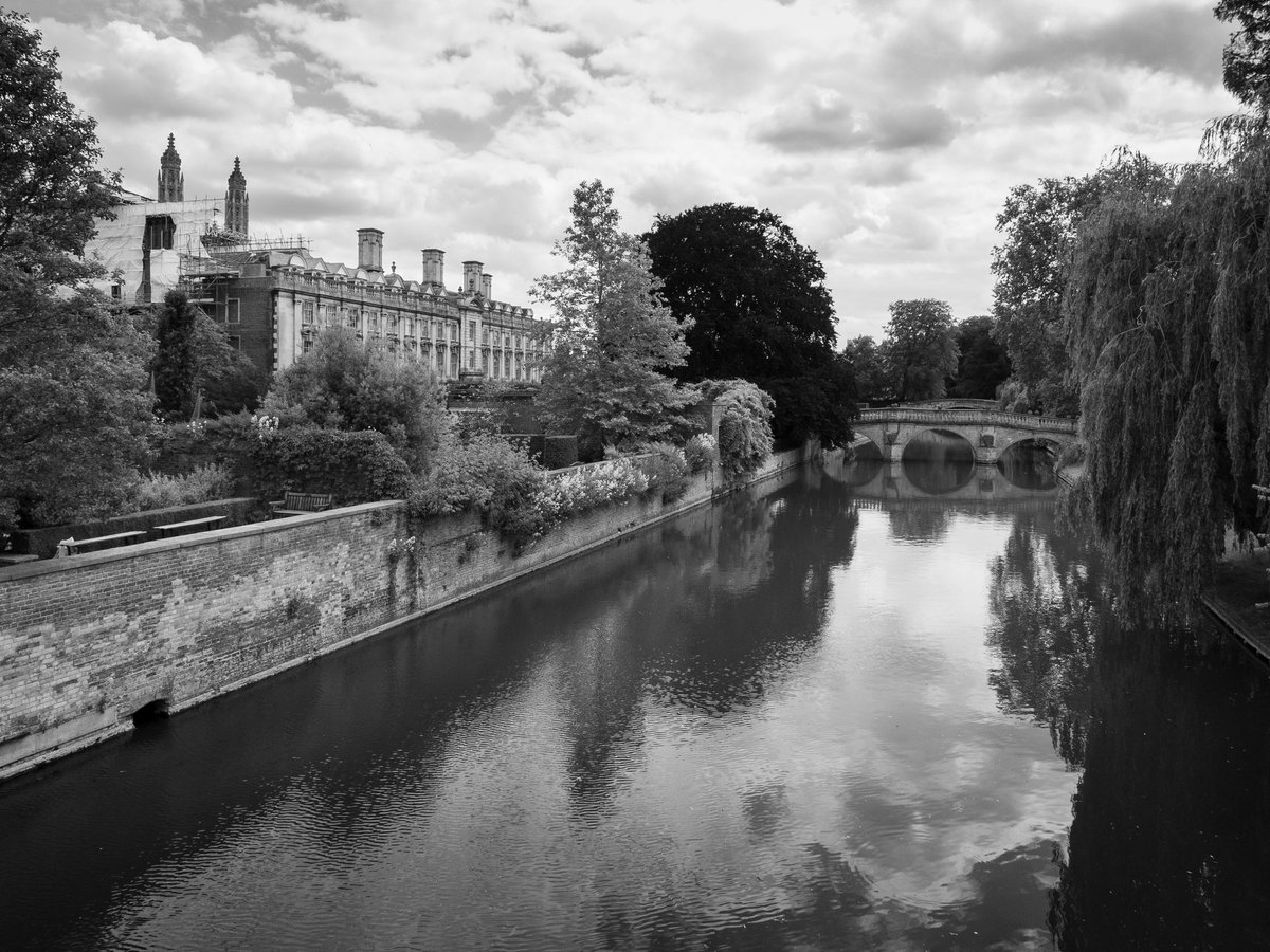 London_W4's tweet image. Celebrating the end of lockdown with a lovely long drive to Cambridge. Really lovely day in the sunshine. I&apos;d missed it during Lockdown. 
#WednesdayMotivation #LockdownIsOverThanksDom #PhotosOfMyLife #Cambridge