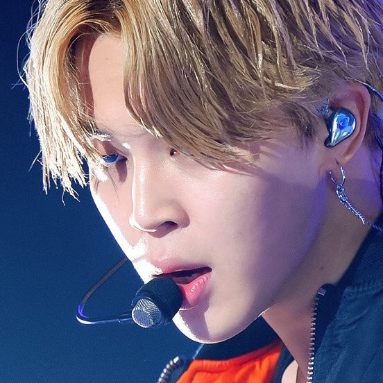  #jimin's piercing stare: a  thread   @BTS_twt