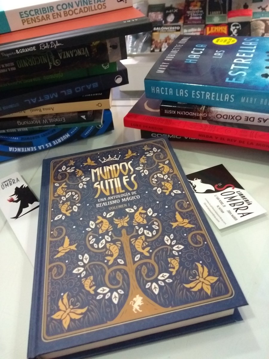 LaSombraLibros's tweet image. ¡Ya está el Realismo Mágico según @edcerbero! ¡Qué podemos decir de este tomo que no hayan dicho ya ellos en un hilo! #NovedadesLibrescas #Reconectemos #ResistenciaLibresca