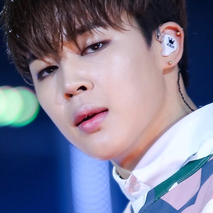  #jimin's piercing stare: a  thread   @BTS_twt