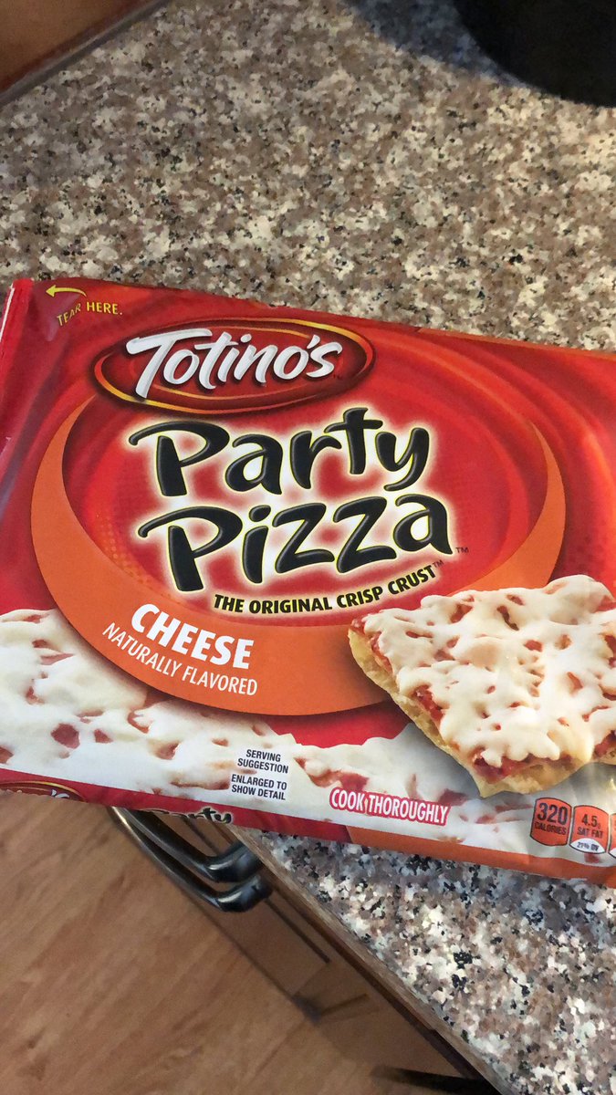lisavecch1's tweet photo. Thank you @GeneralMills for making what has become one of my favorite quarantine foods! Love Totino’s Party Pizza! 🍕🍕🍕 https://t.co/v4zyaDmFuW