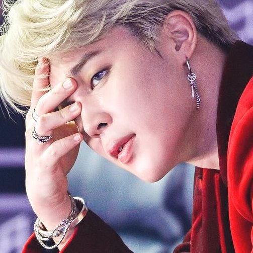  #jimin's piercing stare: a  thread   @BTS_twt