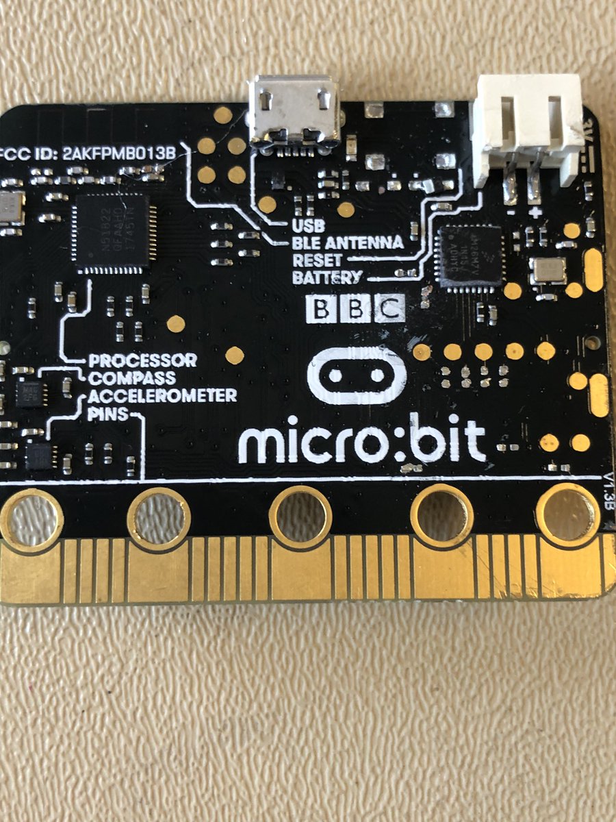 DBreiman's tweet image. Thank you @edtechmro @nancymthompson for piloting Micro:bits during distance learning to help #students share their understanding of fractions using the LED Board bit.ly/2M5iDRO teacher leadership &amp;amp; innovation @IthacaNYSchools