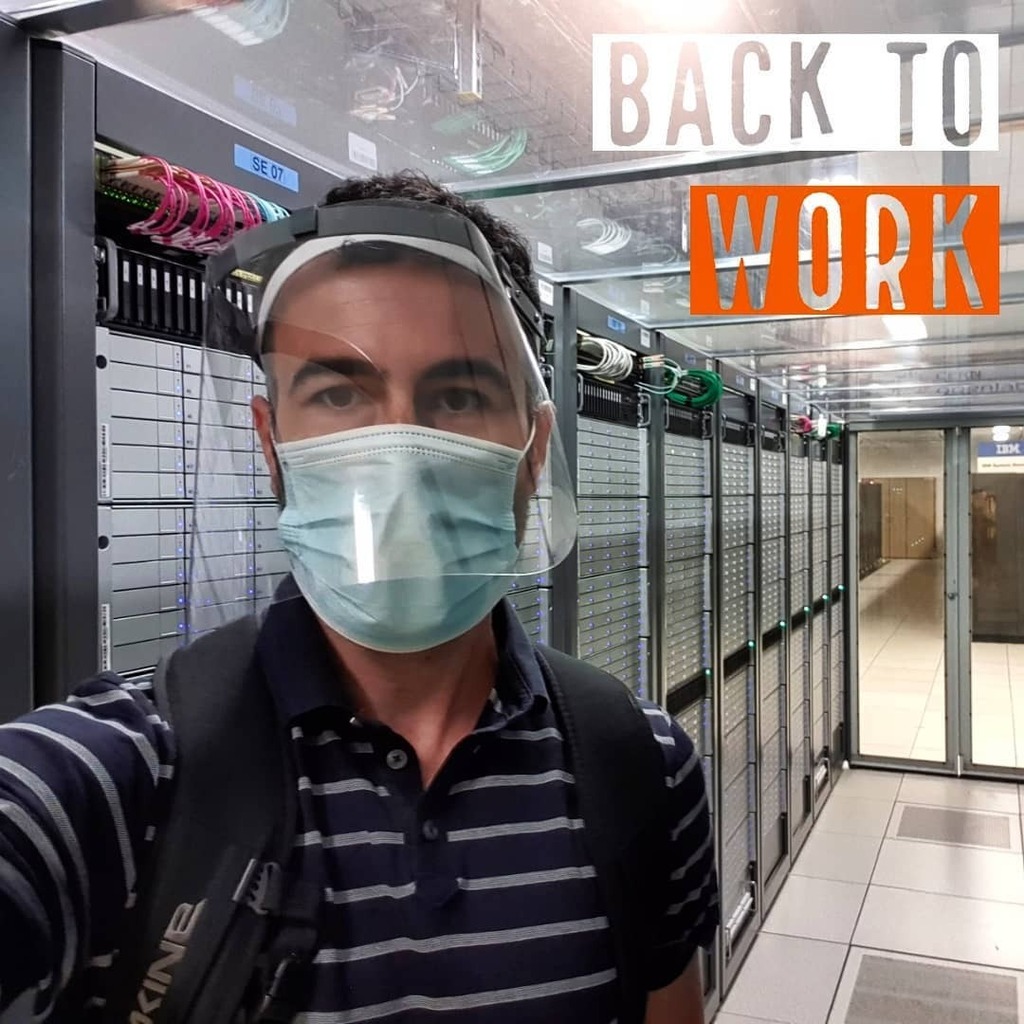major_stef's tweet photo. Back to #CERN 
After I have been teleworking for more than 2 months I am finally back to CERN to deploy brand new high-speed fibre links in our #datacenter.

Mask and face shield always on,  protecting myself and everybody else around me.

Nothing can st… https://t.co/yXl9XpJbW7 https://t.co/i2M4Q6dtkO