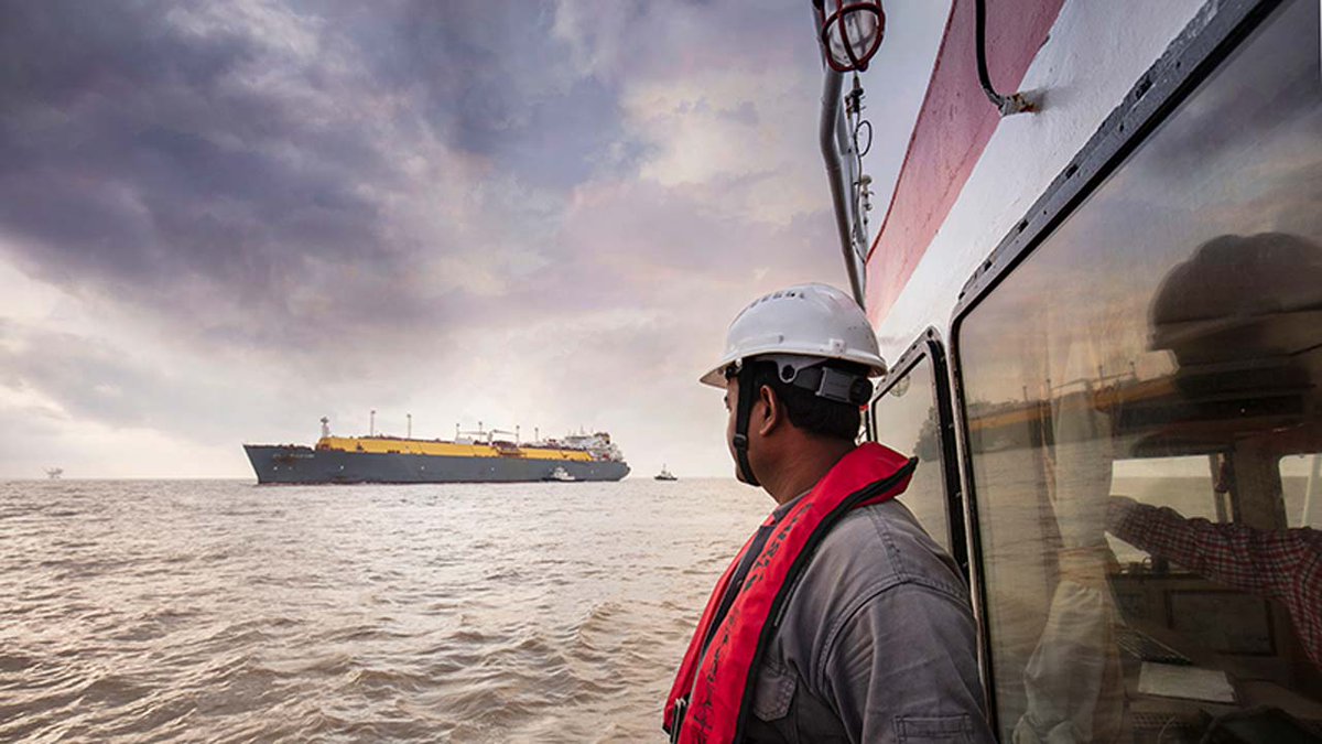 seawanderernet's tweet photo. WE Tech to deliver energy efficiency solutions to eight Shell LNG Carriers

#carriers #technology #LNG #WETech #DPMS  @CreatingSavings

https://t.co/l66Hzo8Yo5 https://t.co/NPpUpi7u2K