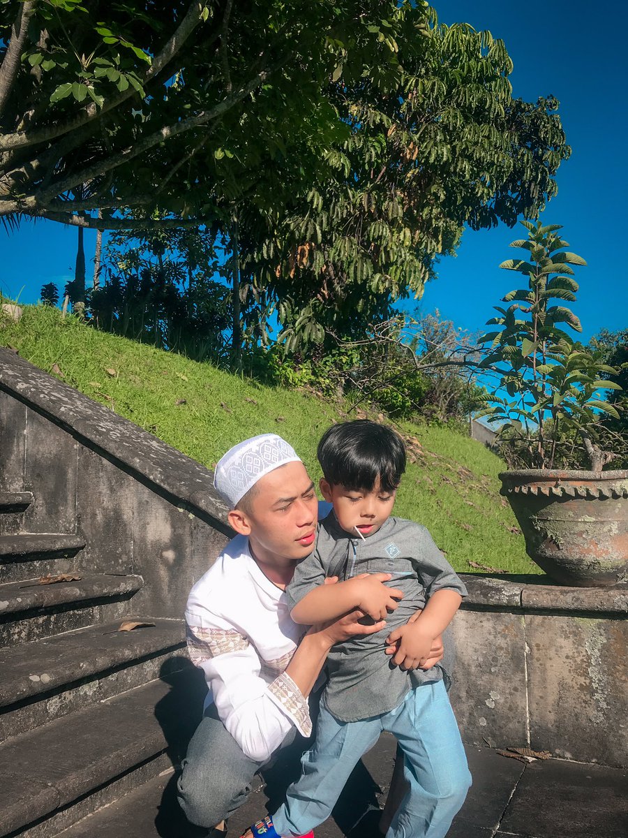razilfikri's tweet photo. https://t.co/XKodjw3Kkq