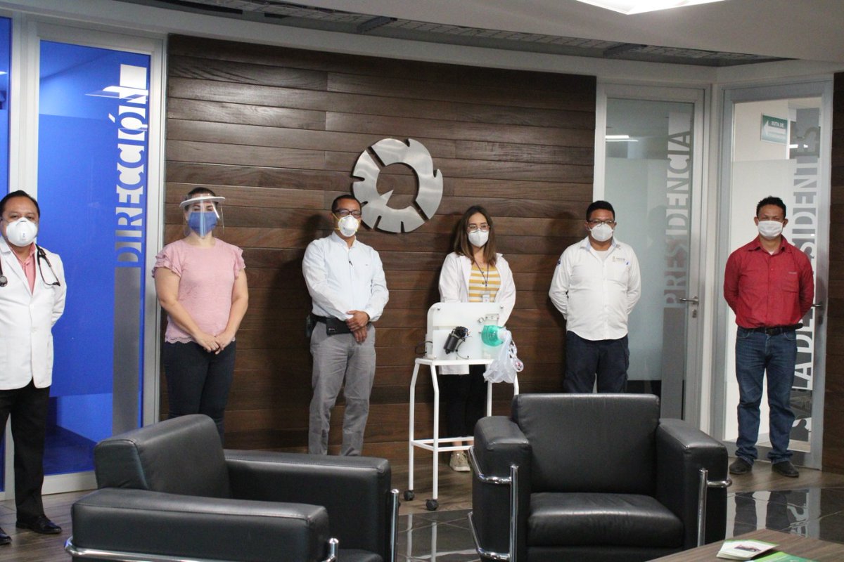 CANACINTRA_Tab's tweet photo. La Lic. Carla Emilia Morales Ariza, presidente de @CANACINTRA_Tab hoy entregó a la @SSalud_Tab el #Bramer (brazo mecánico respiratorio) diseñado y fabricado por empresas de #CANACINTRA en #Tamaulipas. https://t.co/KU4yNy9w8y