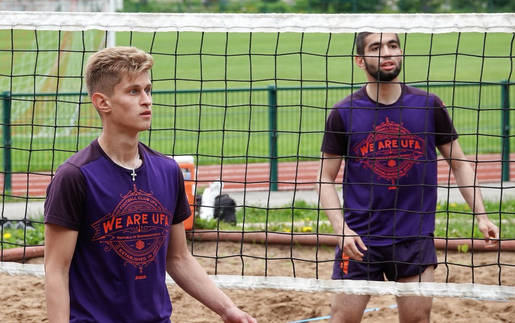 fcufa_en's tweet photo. A good day with a game of football tennis. 😌💪🏻 https://t.co/0hwVNA5oVw