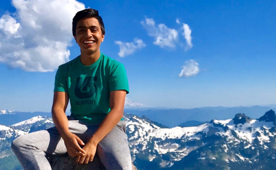 7NewsDC's tweet photo. Detecting Forest Fires: Fairfax County teen Neil Suri develops award-winning device
#SpotlightonEd @fcpsnews
@ABC7Kellye
https://t.co/2iSsNPQcNc https://t.co/qBbE4PhOJt