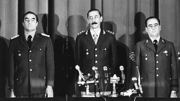 CarlosSMenem1's tweet photo. Ellos se merecen la reconciliación , el mutuo perdón y la unión nacional https://t.co/WglyAz0r6I
