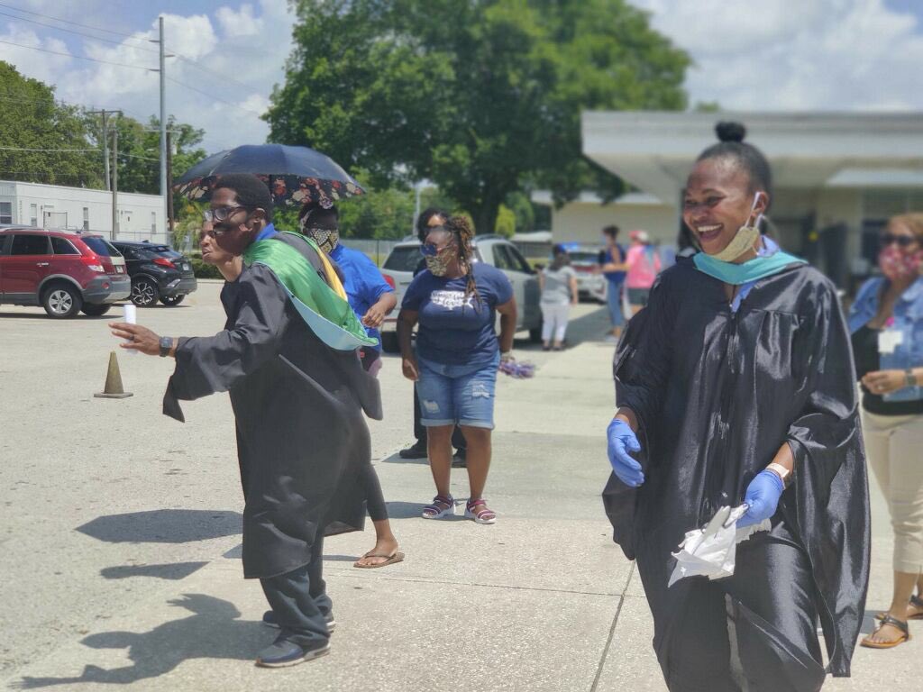 HCPSAdams's tweet photo. This is Adams! We truly know how to celebrate our 8th graders. Hello high school! Your future is bright. #FromAdams2HS πππ¦
πβ
π₯³π‘ https://t.co/6NQ9e0FUye