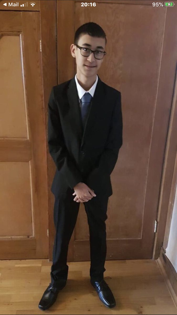 MISSING BOY - CLAYHALL, ESSEX Hi All. This is Yoshi. He’s a smart, 17 year old autistic student at Ilford County High School. He’s 5ft 9 and of a slim build. He’s been missing since Tuesday eve. Please share to help his parents find him