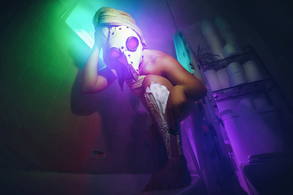 valentinavee's tweet photo. Here are the 3 final photos from the #LockdownLimbo project I am doing with my roommate, showing apocalyptic twists on common household activities. Shaving your legs, celebrating your birthday, and jumping on a video call. What else should we do? https://t.co/TbCwgLHRjb