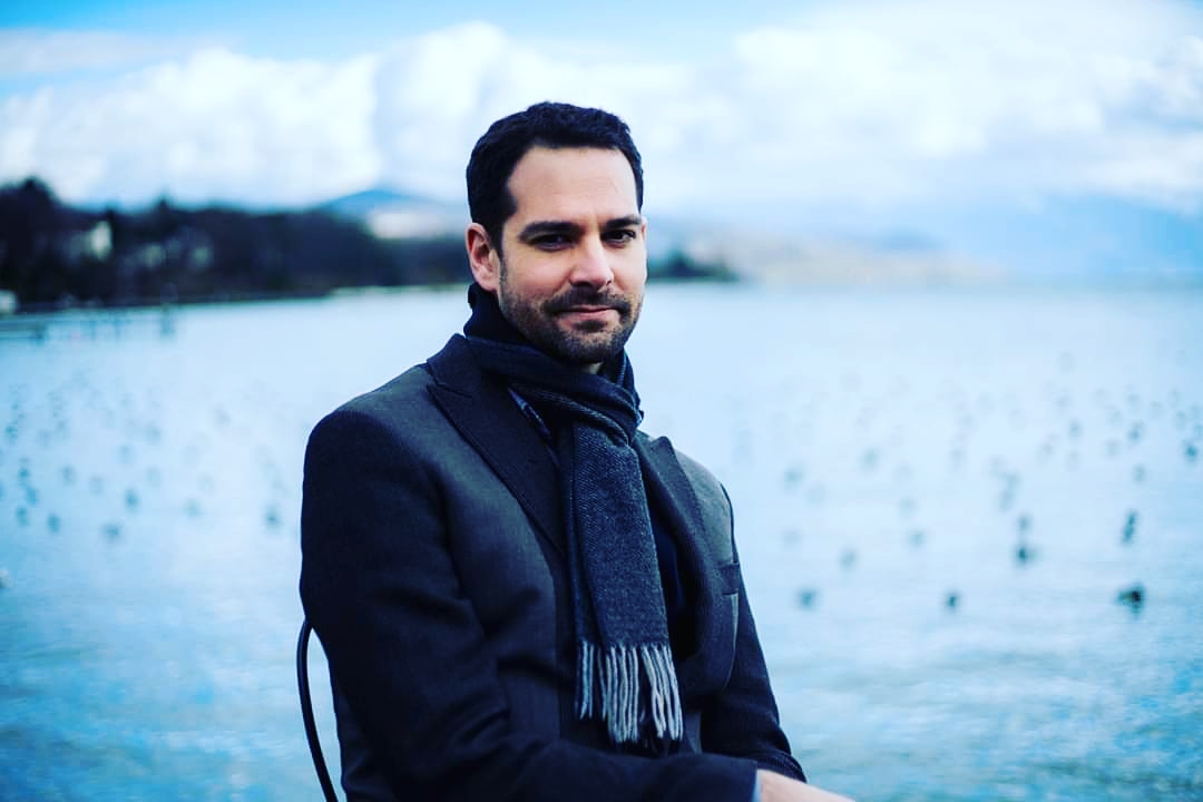 Nostalgique quand je pense aux bons moments passés sur #scène avec vous 🎭
#mentalistlife #mastermentalist #paysage #landscape #nature #calm #quiet #peaceful #potd #picoftheday #blue #bleu #peace #water #nostalgie #nostalgique #seaside #sea #artist