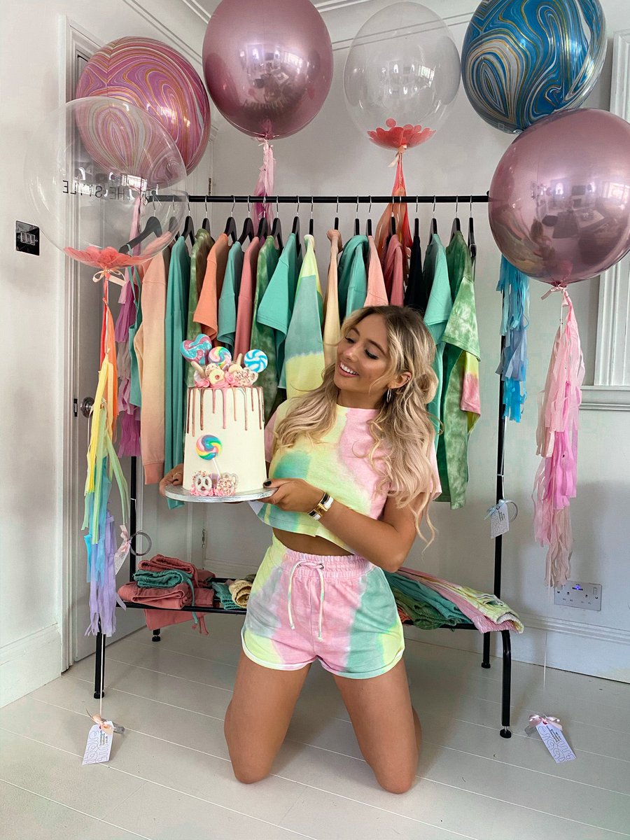 Saffron Barker tweet media