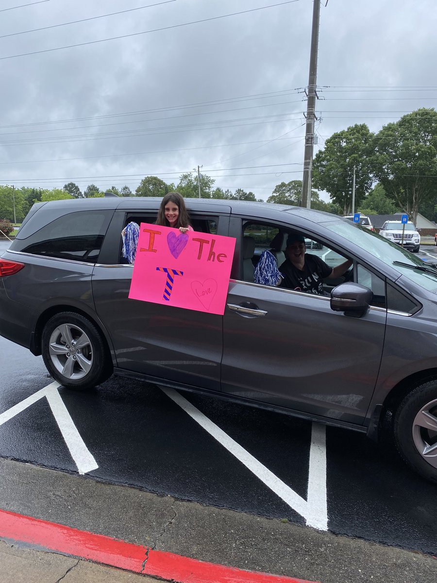 Saying Goodbye for the summer! We will miss you! Rolling in the carline today at the T! ⁦<a href="/ChestateeES/">Chestatee Elementary</a>⁩ ⁦<a href="/FCSchoolsGA/">Forsyth County Schools</a>⁩