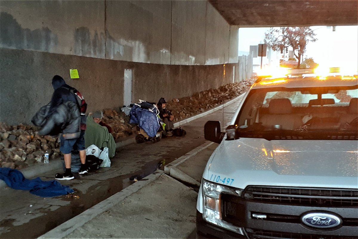 4/ Where was  @Kevin_Faulconer for the past 4 years? - Directing  @SanDiegoPD officers to clear people off streets- once even throwing a tent into a trash truck compactor with a person inside.- Placing rocks under sheltered area to drive them out- Death rates reflect this