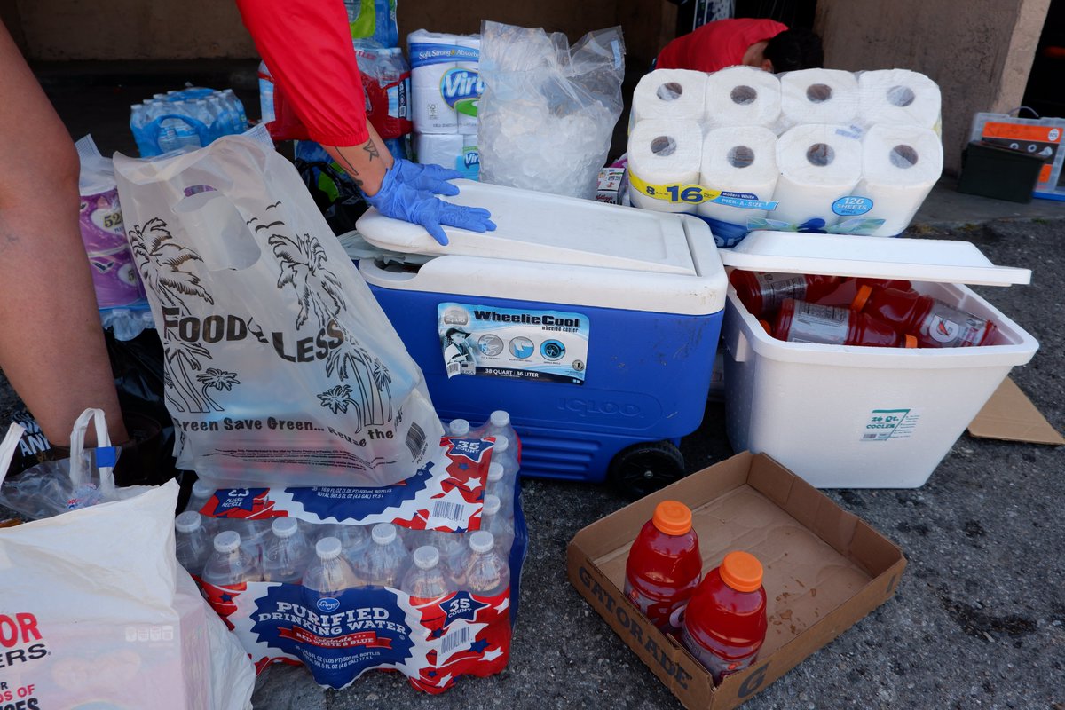 A solidarity contractor reinstalled her toilet. Since her roommate took the stove and fridge when they moved out, she isn't able to cook or keep much food with her in her home. In response, a constant flood of supporters arrived with food and water.7/11