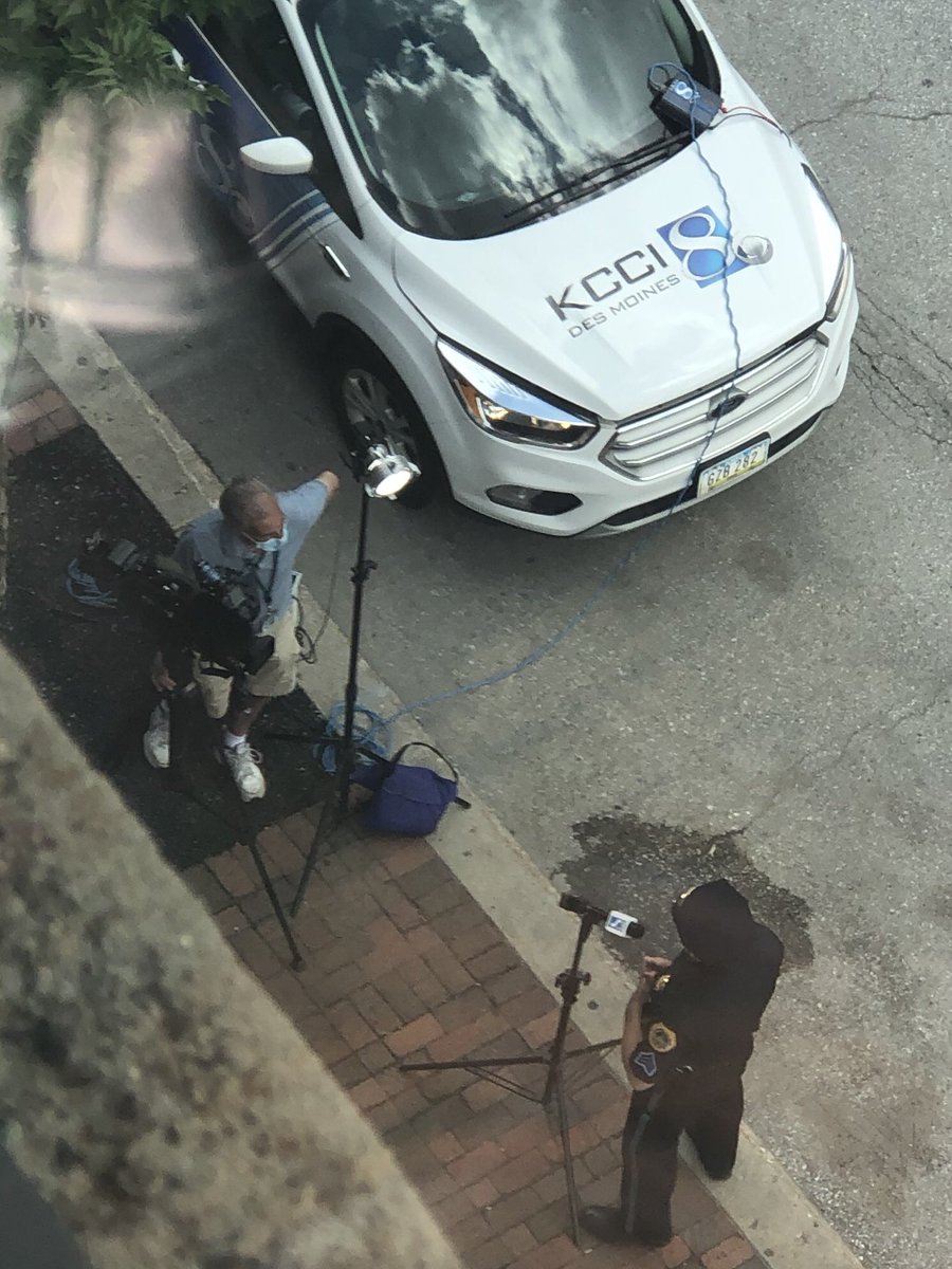 TomSwegle's tweet photo. 5-0 sighting.  Better catch the channel 8 news @50Tweets1 https://t.co/IVAHDOOLPl