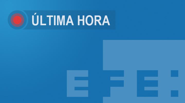 EFEnoticias's tweet photo. #ÚLTIMAHORA | Se cancela por mal clima el primer vuelo espacial desde Estados Unidos a la EEI en nueve años https://t.co/uzjjQ4JFee