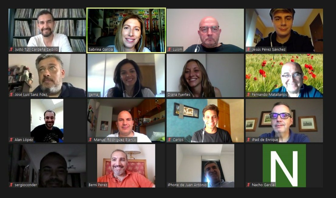 Sabrigarc's tweet photo. Hoy nos hemos reunido el Comité Territorial Madrid Sur, seguimos trabajando en medidas, ideas y actuaciones para nuestros vecinos, es importante prepararnos para el post-Covid19
Una vez más ¡Gracias Equipo!
#EquipoNaranja🍊
#ComitéTerritorialMadridSur
#PolíticaútilCs https://t.co/dOcIDtdxzh