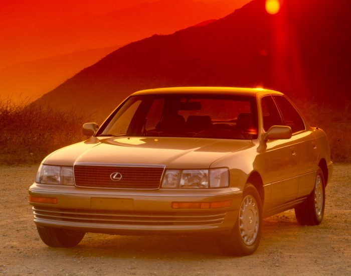 Explore the history of #Lexus from humble beginnings to the peak of luxury. bit.ly/2yCOrd3